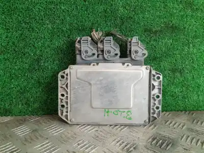 Second-hand car spare part ecu engine control for renault modus confort dynamique 98 cv / 72 kw oem iam references 8200474008  