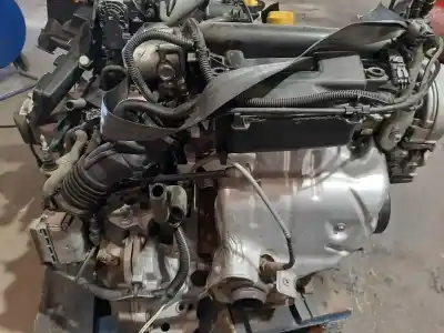 Second-hand car spare part complete engine for renault clio iii confort dynamique oem iam references k4mc8  palet 8012
