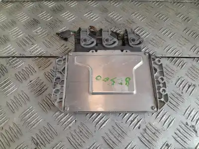 Second-hand car spare part ecu engine control for renault clio iii confort dynamique oem iam references 8200461733  