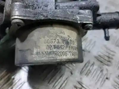Pezzo di ricambio per auto di seconda mano depressore freni / pompa del vuoto per renault kangoo (f/kc0) authentique riferimenti oem iam 8200577807  