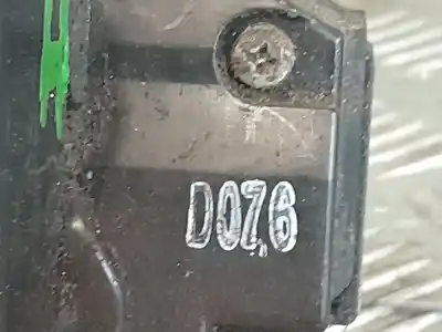 Second-hand car spare part left front door lock for toyota corolla (e12) 1.6 16v oem iam references d076  