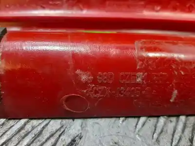 Peça sobressalente para automóvel em segunda mão farolim traseiro esquerdo por citroen c4 berlina collection referências oem iam 4czx13405d