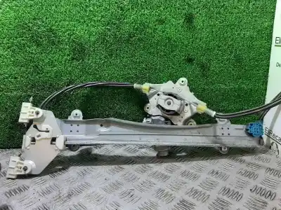 Second-hand car spare part passenger side right window regulator for renault twingo authentique oem iam references 400956c  2 pins