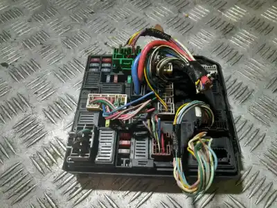 Second-hand car spare part fuse box unit for nissan x-trail (t32) 360 oem iam references 284b75na0a  