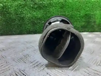 Pezzo di ricambio per auto di seconda mano BOCCA ARIA LATERALE DESTRA per AUDI A3 (8P1)  Riferimenti OEM IAM 8P0820901A  