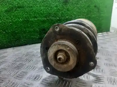 Peça sobressalente para automóvel em segunda mão Amortecedor Dianteiro Direito por RENAULT KANGOO Emotion Referências OEM IAM   