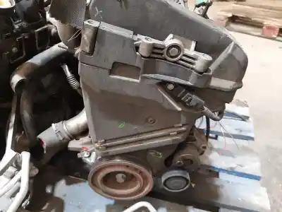 Second-hand car spare part complete engine for renault scenic ii confort authentique 101 cv / 74 kw oem iam references k9k726  palet 8012