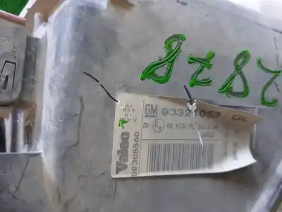 Second-hand car spare part right headlight for opel meriva blue line oem iam references 93321053  