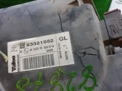 Second-hand car spare part left headlight for opel meriva blue line oem iam references 93321052  