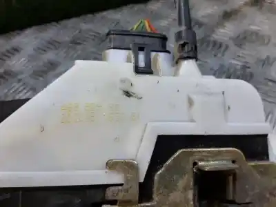 Peça sobressalente para automóvel em segunda mão Fechadura Da Porta Dianteira Esquerda por CITROEN C3 1.6 16V HDi Referências OEM IAM 46982980  