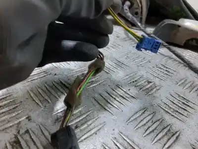 Pezzo di ricambio per auto di seconda mano retrovisore destro per citroen c4 picasso avatar riferimenti oem iam 034375 8 pins 