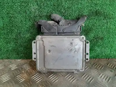 Peça sobressalente para automóvel em segunda mão centralina de motor uce por kia cee'd fastback (ed) 1.6 crdi 115 referências oem iam 0281013569