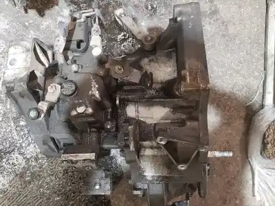 Автозапчастина б/у коробка передач для ford ka (ccu) titanium посилання на oem iam   palet 8032