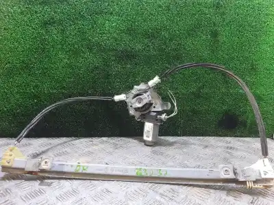 Second-hand car spare part passenger side right window regulator for renault clio ii fase ii (b/cb0) authentique 58 cv / 43 kw oem iam references 400733 2 pins 