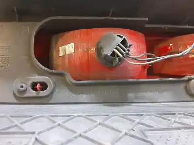 Автозапчастина б/у ПРАВИЙ ЛІХТАР для NISSAN PRIMASTAR (X..)  Посилання на OEM IAM 93857722  265A60118R