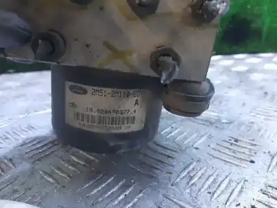 Автозапчасти б/у АБС за FORD FOCUS BERLINA (CAK) Ambiente ссылки OEM IAM 2M512M110EC  