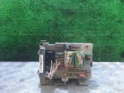 Second-hand car spare part fuse box unit for citroen berlingo 1.9 d multispace oem iam references 9646405280  