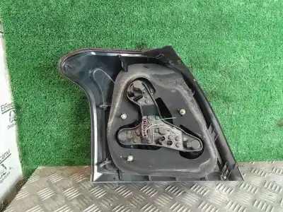 Peça sobressalente para automóvel em segunda mão FAROLIM TRASEIRO DIREITO por TOYOTA AVENSIS BERLINA (T25) 2.0 D4-D Executive Berlina Referências OEM IAM   
