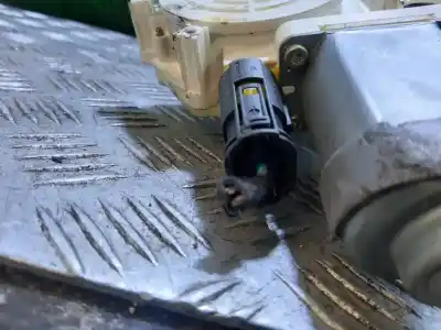 İkinci el araba yedek parçası ÖN SAG PENCERE REGÜLATÖRÜ için MINI MINI (R50, R53) One OEM IAM referansları 7039452  