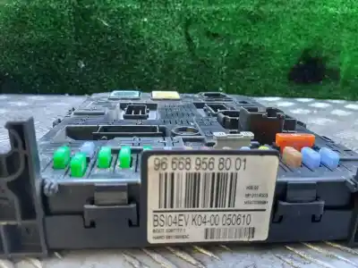 Second-hand car spare part fuse box unit for citroen jumpy hdi 90 27 l1h1 furg. 90 cv / 66 kw oem iam references 9666895680  