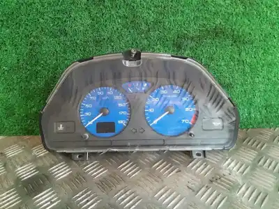 Pièce détachée automobile d'occasion COMPTEUR DE VITESSE TABLEAU DE BORD pour PEUGEOT 106 (S2)  Références OEM IAM 9640991880  