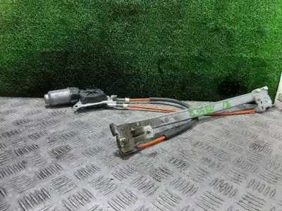 Second-hand car spare part driver left window regulator for citroen saxo 1.1 sx oem iam references 400671 2 pins 