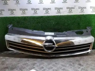 Автозапчастина б/у ПЕРЕДНЯ РЕШІТА для OPEL ASTRA H BERLINA  Посилання на OEM IAM 13225780  
