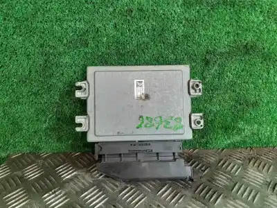 Автозапчастина б/у ебу контролер двигуна для DACIA LOGAN Ambiance Посилання на OEM IAM 8200483732  