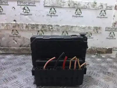 Peça sobressalente para automóvel em segunda mão caixa de fusíveis e relés por peugeot 206 sw (2e/k) 2.0 hdi referências oem iam 9643498880