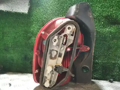 Second-hand car spare part right tailgate light for renault modus confort dynamique 98 cv / 72 kw oem iam references   