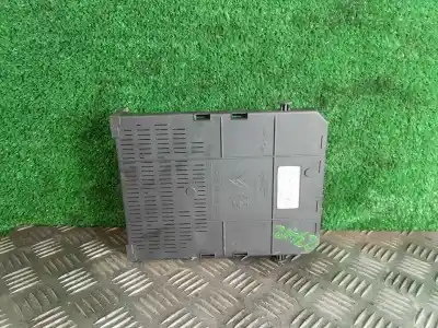 Pezzo di ricambio per auto di seconda mano scatola relè/fusibili per citroen c4 picasso i monospace (ud_) 1.6 hdi riferimenti oem iam 966405908001  