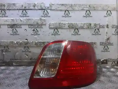 Pièce détachée automobile d'occasion feu arrière droit pour kia rio 1.5 crdi ex2 références oem iam 