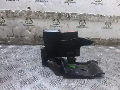 İkinci el araba yedek parçası Sol Arka Kemer Kanca için RENAULT CLIO II FASE II (B/CB0) Base Authentique 75 CV / 55 KW OEM IAM referansları 33047670  