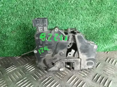 Pezzo di ricambio per auto di seconda mano serratura porta anteriore sinistra per opel corsa d catch me riferimenti oem iam 