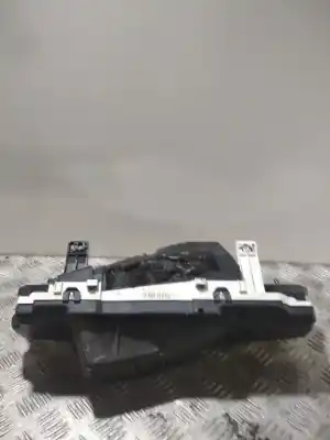 Peça sobressalente para automóvel em segunda mão quadrante por toyota yaris active referências oem iam 838000dj00  