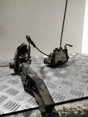 Second-hand car spare part left front door lock for renault modus confort dynamique oem iam references   