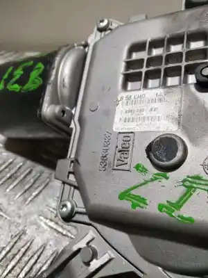 İkinci el araba yedek parçası ön Silecek Motoru için CITROEN C4 PICASSO Seduction OEM IAM referansları 53630347  