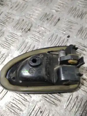 Автозапчастина б/у усередині передня права ручка для dacia logan ambiance посилання на oem iam 7700830078  