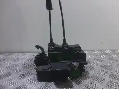 Second-hand car spare part front right door lock for chevrolet captiva 2.2 vcdi ltz oem iam references 