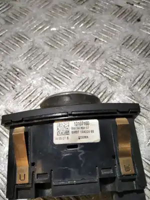 Pezzo di ricambio per auto di seconda mano  per FORD FOCUS LIM.  Riferimenti OEM IAM 10107100  