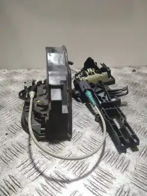 Peça sobressalente para automóvel em segunda mão fechadura da porta traseira esquerda por bmw serie 1 berlina (e81/e87) 118d referências oem iam 7202147  