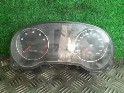 Автозапчастина б/у ПАНЕЛЬ ІНСТРУМЕНТІВ для AUDI A1 (8X)  Посилання на OEM IAM A2C53331519  