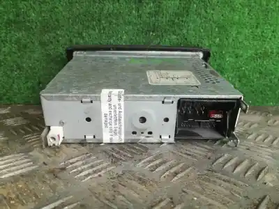 Автозапчастина б/у аудіо система / радіо Cd для AUDI A1 (8X) Ambition Посилання на OEM IAM 8X0035160A  