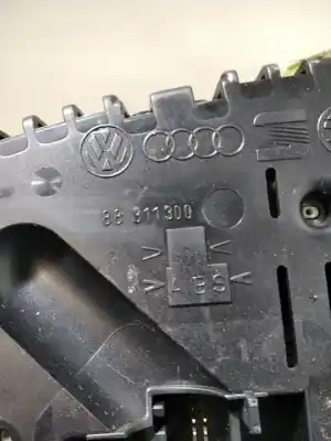 Автозапчастина б/у панель інструментів для audi a4 b5 avant (8d5) 1.9 tdi посилання на oem iam 88311300  