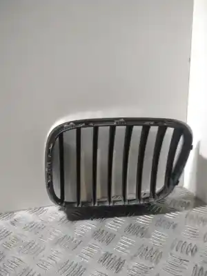 Pezzo di ricambio per auto di seconda mano Griglia Anteriore per BMW X5 (E53) 3.0i Riferimenti OEM IAM 51138247674  