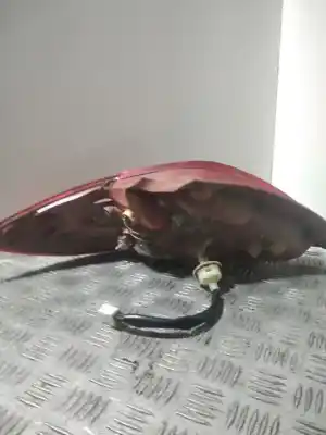 Second-hand car spare part right tailgate light for mazda 2 lim. (de) 1.4 diesel cat oem iam references d65151150  