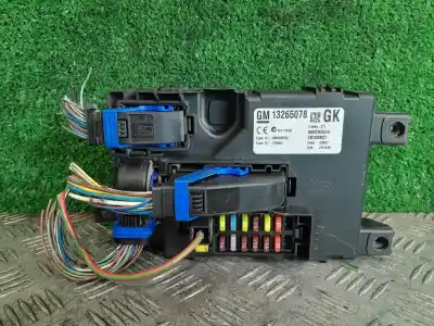 Second-hand car spare part fuse box unit for opel corsa d catch me oem iam references 13265078  