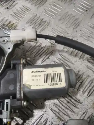 İkinci el araba yedek parçası ön sag pencere regülatörü için nissan note (e11e) tekna oem iam referansları 400926b  