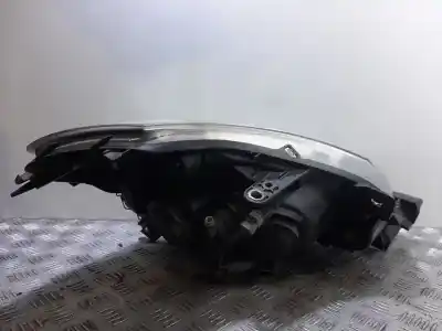 Second-hand car spare part Left Headlight for RENAULT CLIO III Pack Authentique OEM IAM references 8200261610  