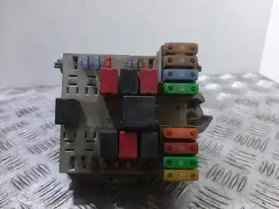 Second-hand car spare part fuse box unit for lancia ypsilon (101) 1.2 8v oem iam references 51724649  